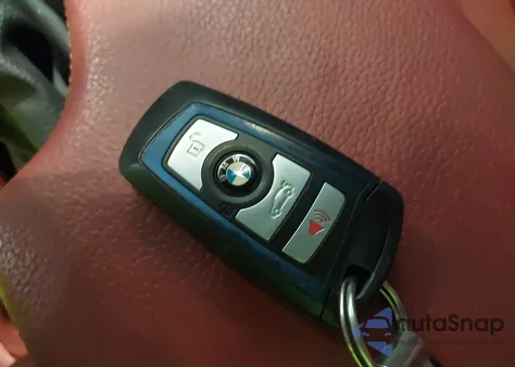 2018 BMW 340 Xi z USA, uszkodzony, nr VIN WBA8B7G55JNU94901